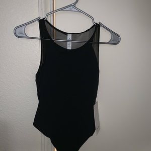 Lululemon bodysuit - Seek the Heat